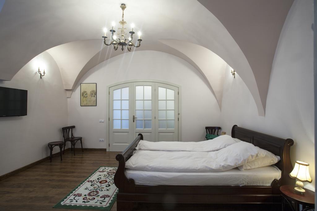 Green Door Apartment Sybin Pokój zdjęcie
