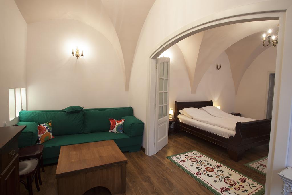 Green Door Apartment Sybin Pokój zdjęcie